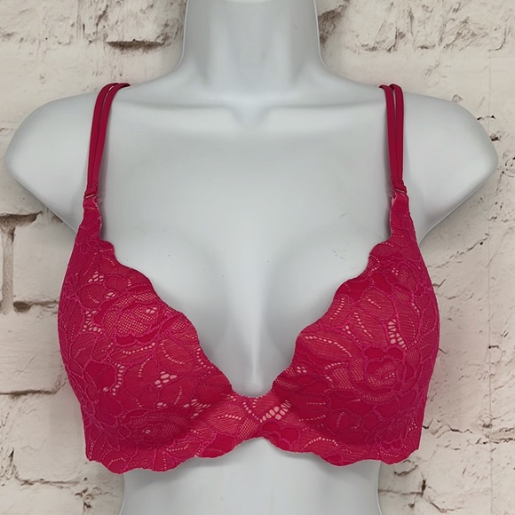 Victoria's Secret Other - Victoria’s Secret “Very Sexy Secret Embrace Push Up” Bra, Size 36D